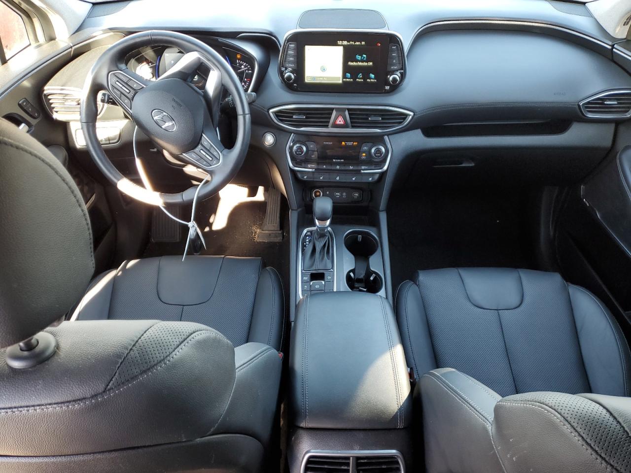 2020 Hyundai Santa Fe - Image 8