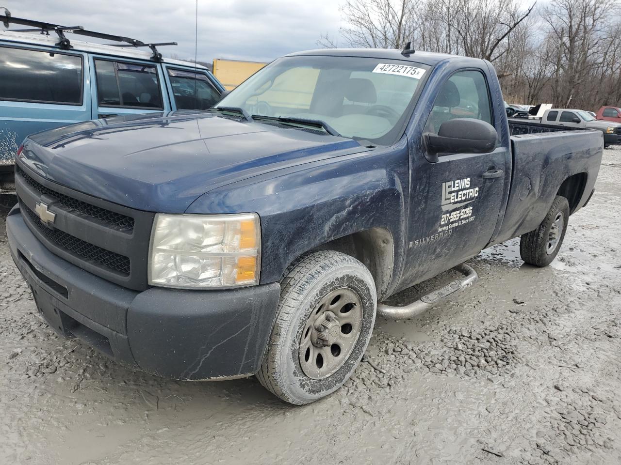 2009 Chevrolet Silverado - Image 1
