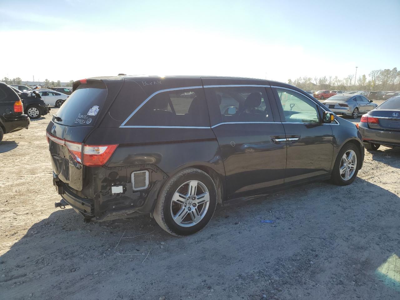2013 Honda Odyssey - Image 3