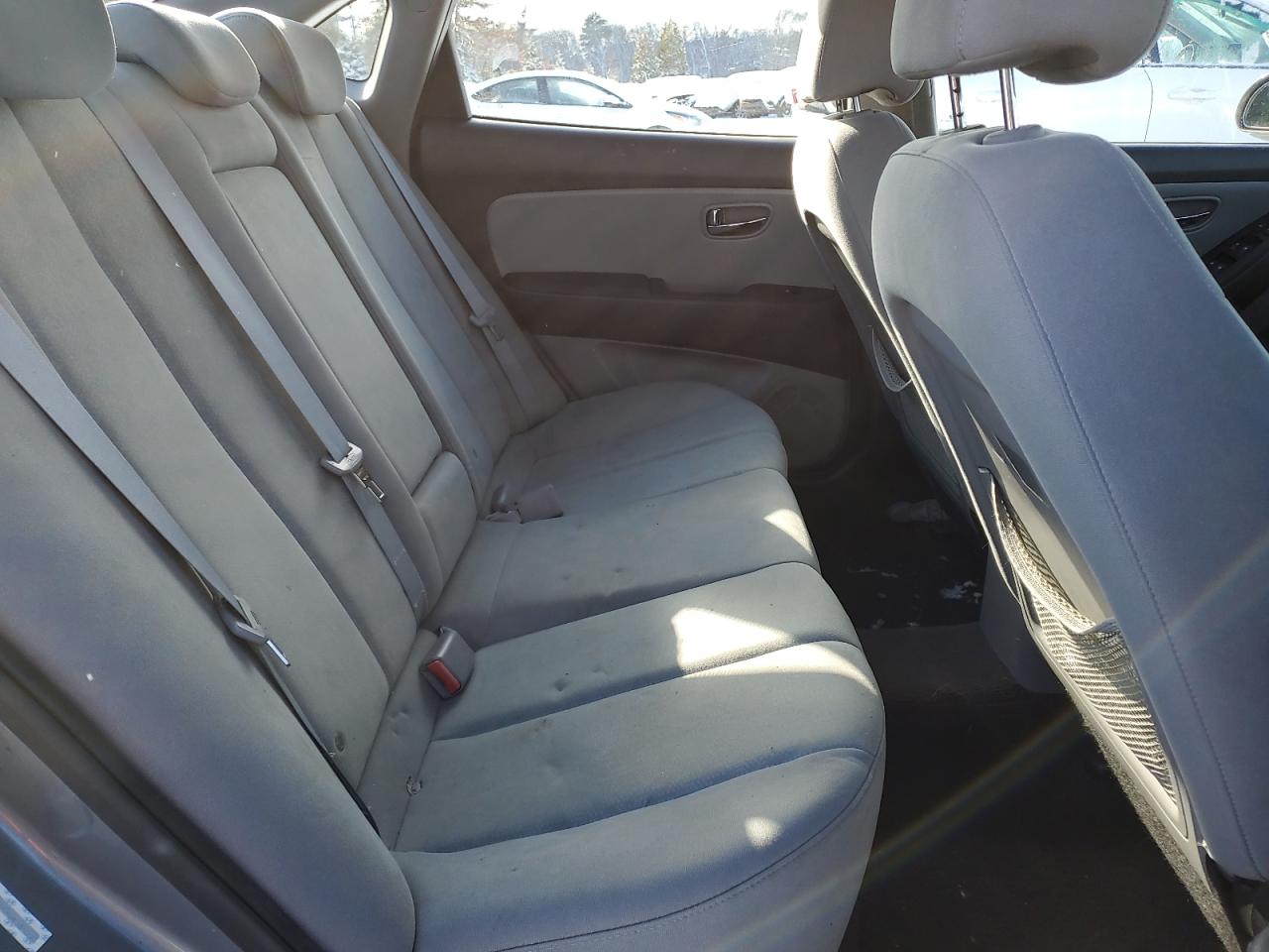 2010 Hyundai Elantra - Image 10
