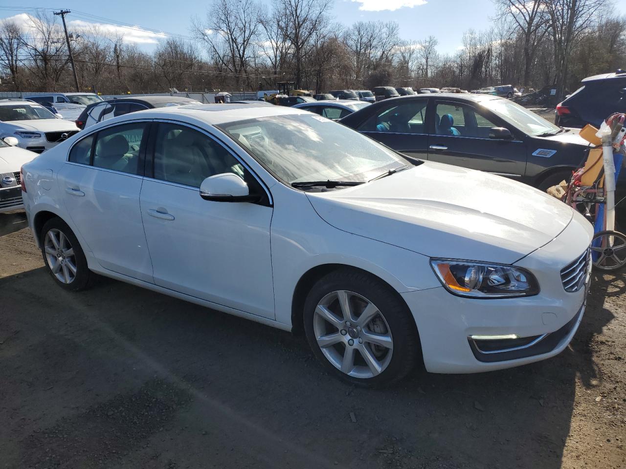 2016 Volvo S60 - Image 4