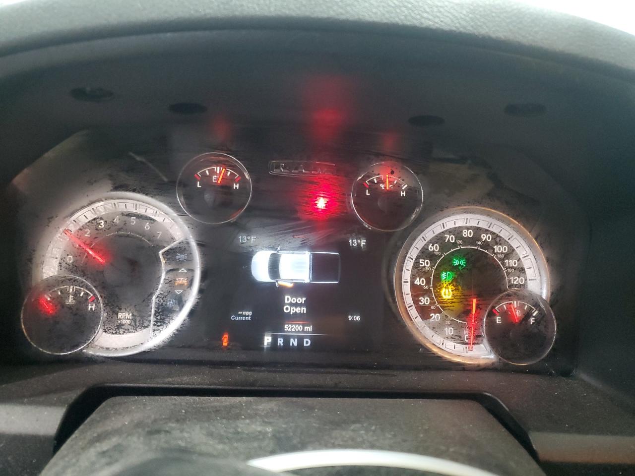 2018 RAM 1500 - Image 9