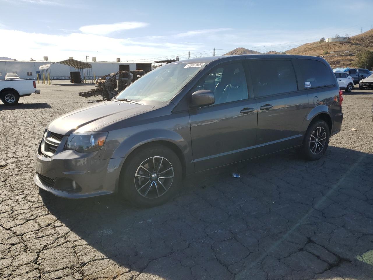 2018 Dodge Caravan - Image 1