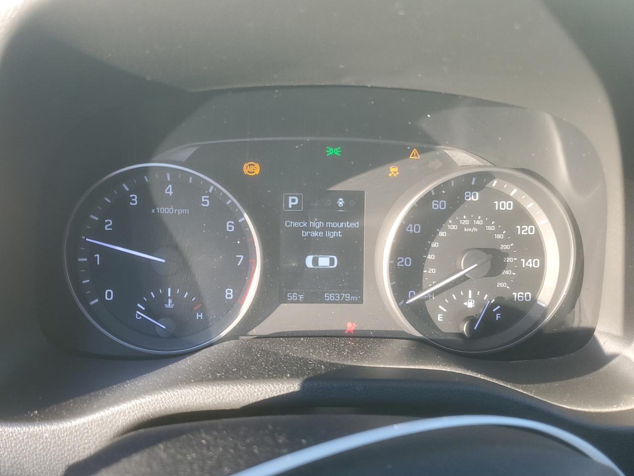 2018 Hyundai Elantra - Image 9