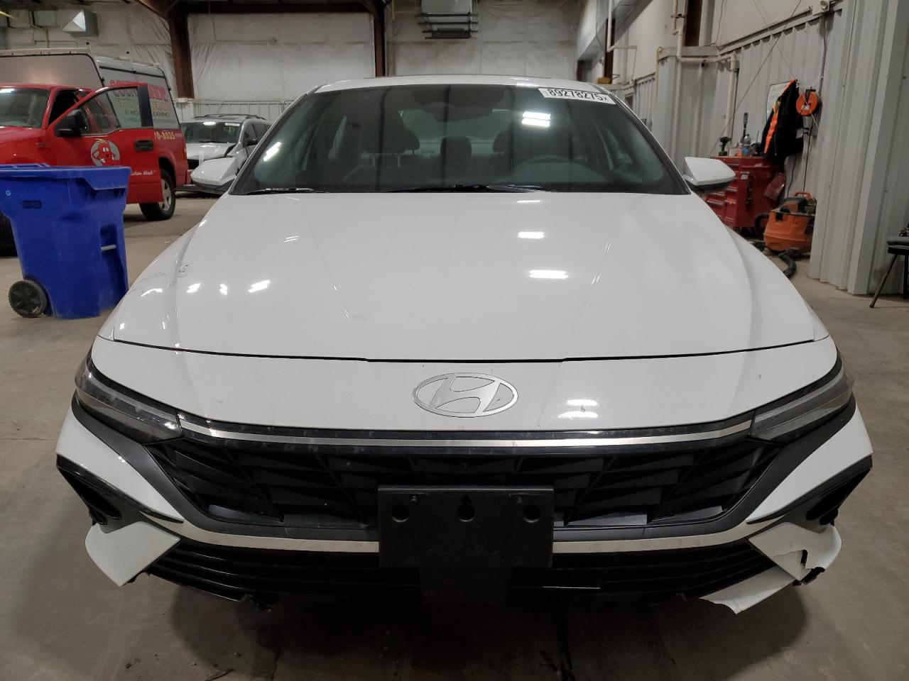 2024 Hyundai Elantra - Image 5