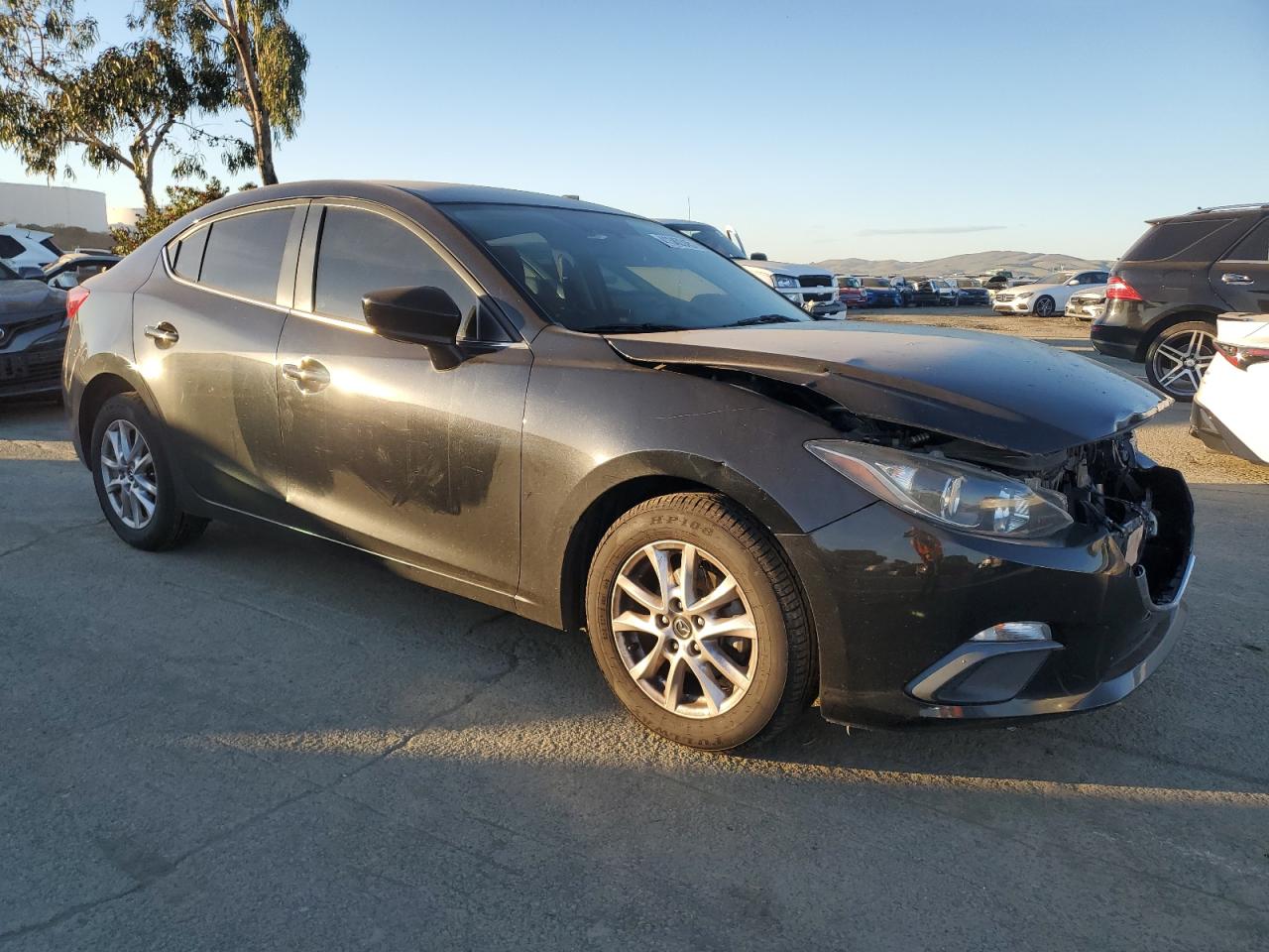 VIN 3MZBM1U72GM306180 2016 MAZDA 3 no.4