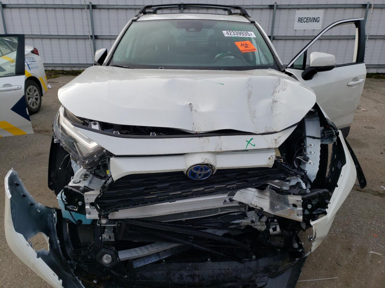 2022 Toyota RAV 4 - Image 12