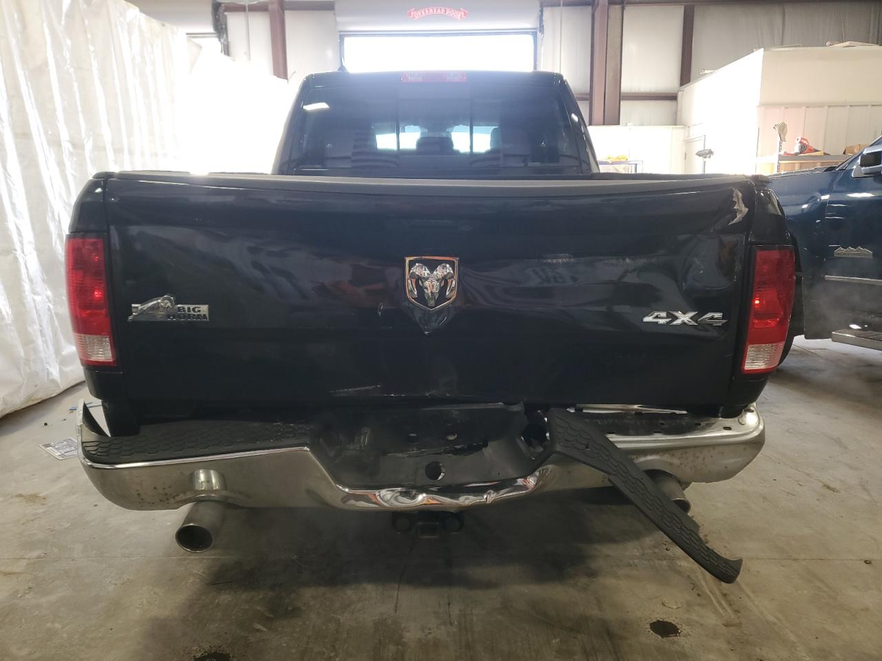 2015 RAM 1500 - Image 6