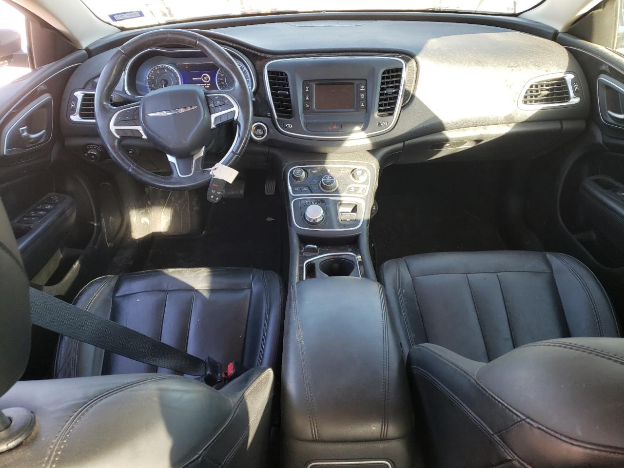 2015 Chrysler 200 - Image 8