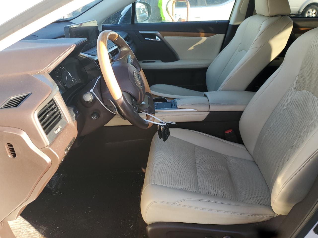2020 Lexus RX - Image 7