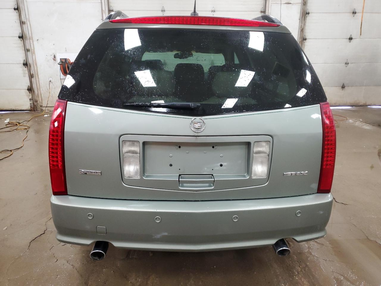 2005 Cadillac SRX - Image 6