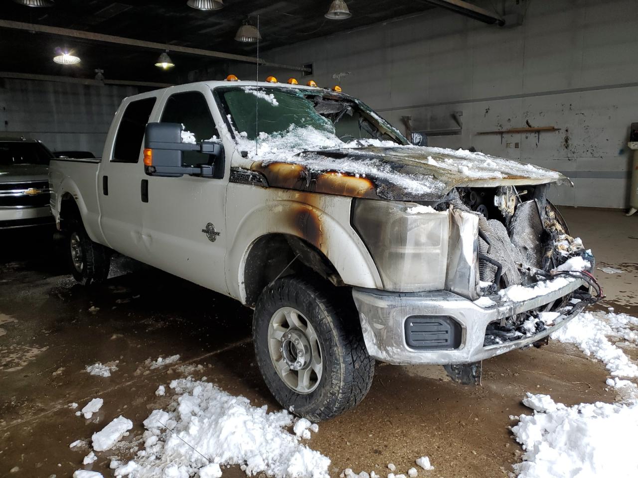 2015 Ford F350 - Image 4