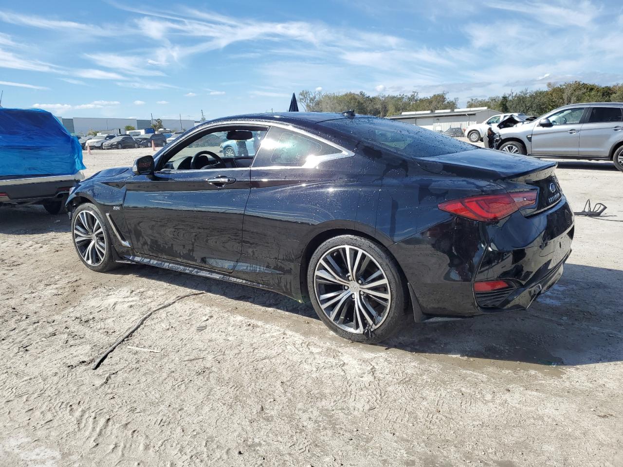 2017 Infiniti Q60 - Image 2