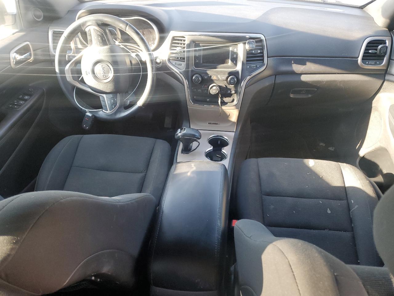 2015 Jeep Grand Cherokee - Image 8