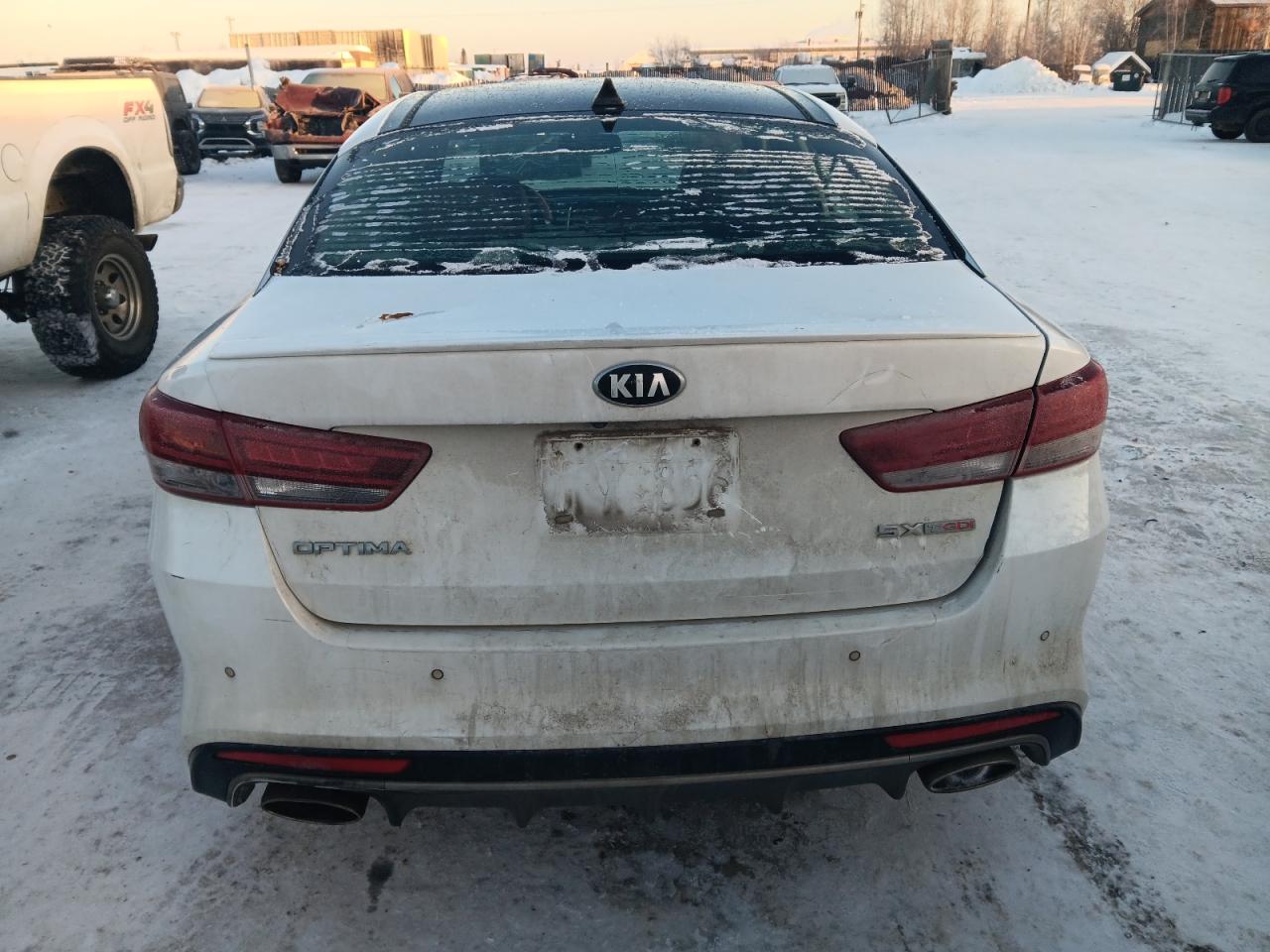 VIN 5XXGW4L24GG015109 2016 KIA OPTIMA no.6