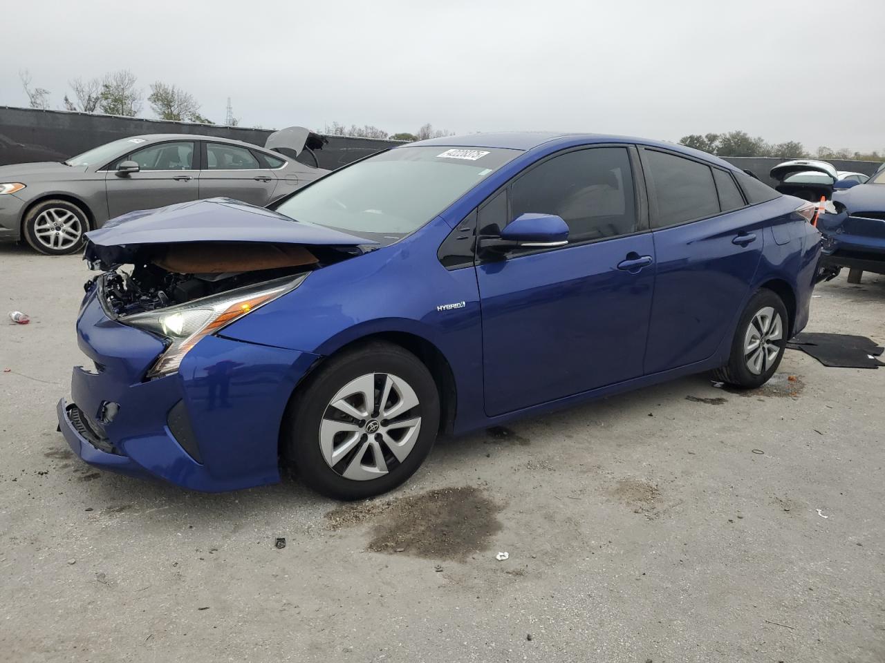 2016 Toyota Prius - Image 1