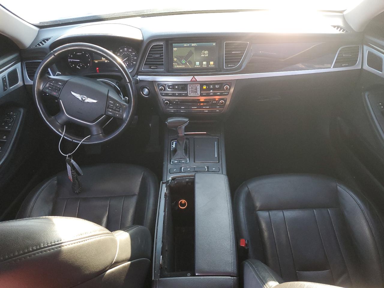 2018 Genesis G80 - Image 8