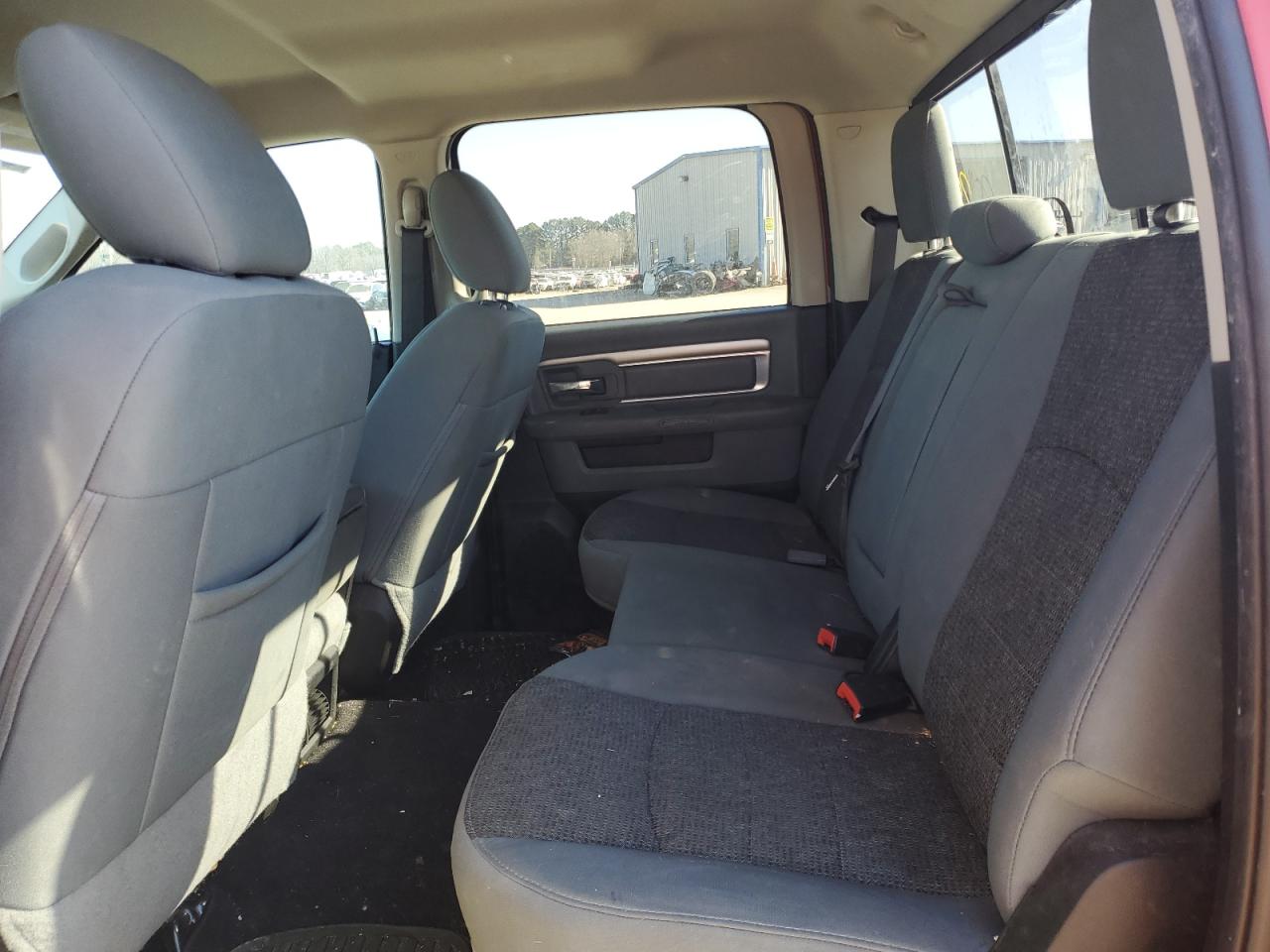 2019 RAM 1500 - Image 10