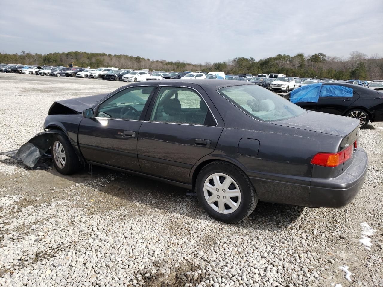 2000 Toyota Camry - Image 2