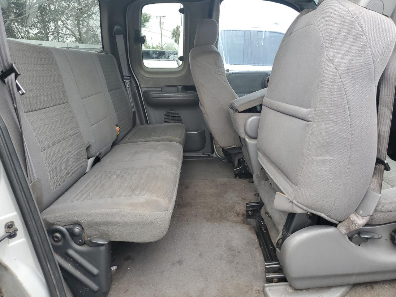 2003 Ford F-150 - Image 11