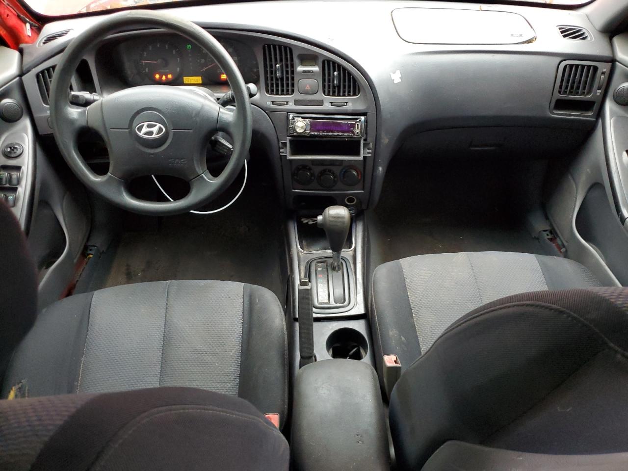 2005 Hyundai Elantra - Image 8