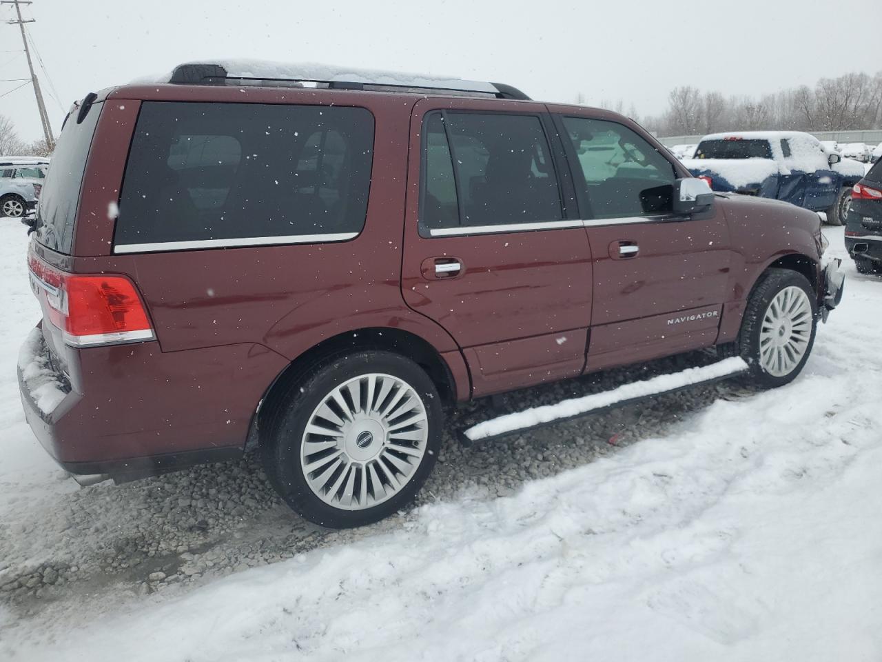 VIN 5LMJJ2JT0FEJ02487 2015 LINCOLN NAVIGATOR no.3