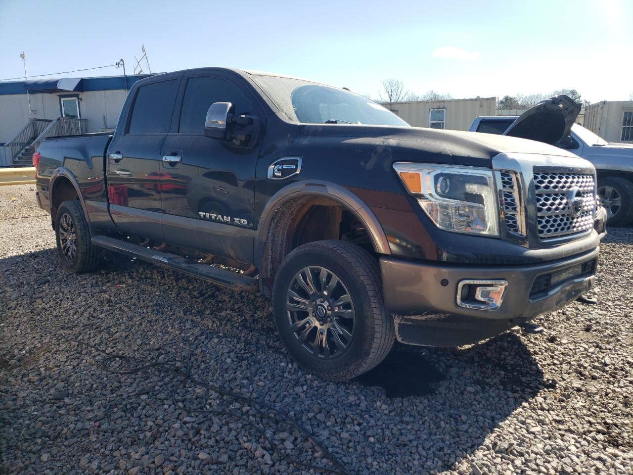 2016 Nissan Titan - Image 4