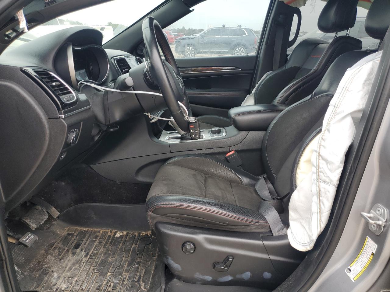 2019 Jeep Grand Cherokee - Image 7