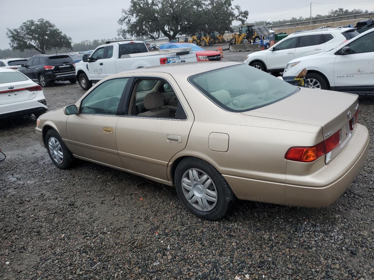 2000 Toyota Camry - Image 2