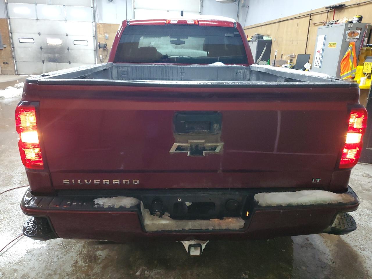 2016 Chevrolet Silverado - Image 6