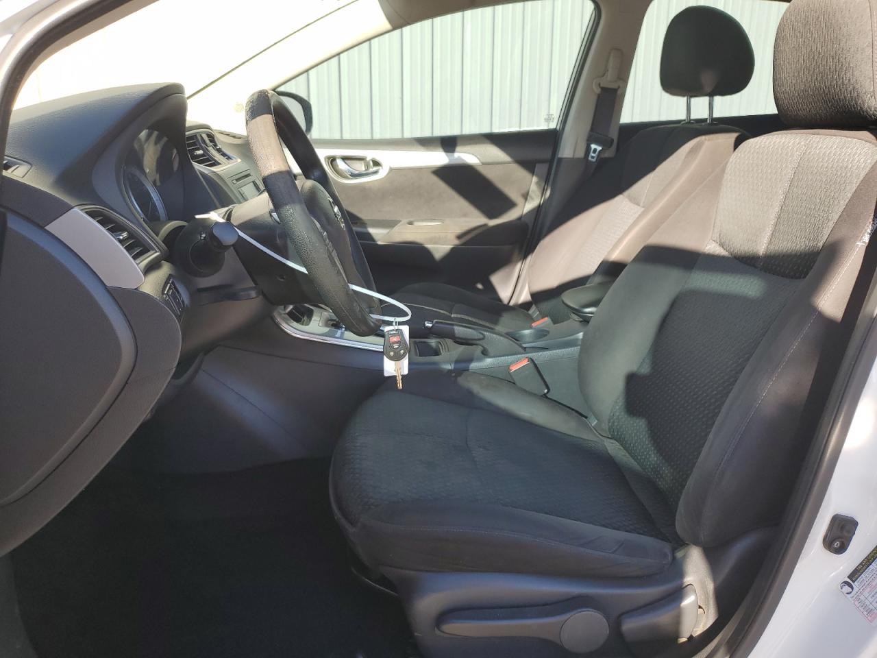 2014 Nissan Sentra - Image 7