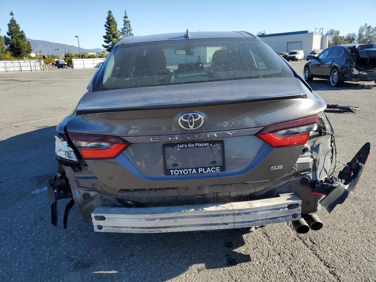 2021 Toyota Camry - Image 6
