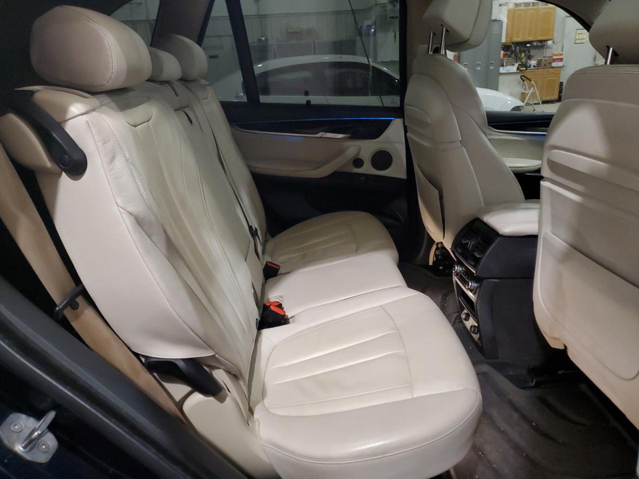 2015 BMW X5 - Image 11