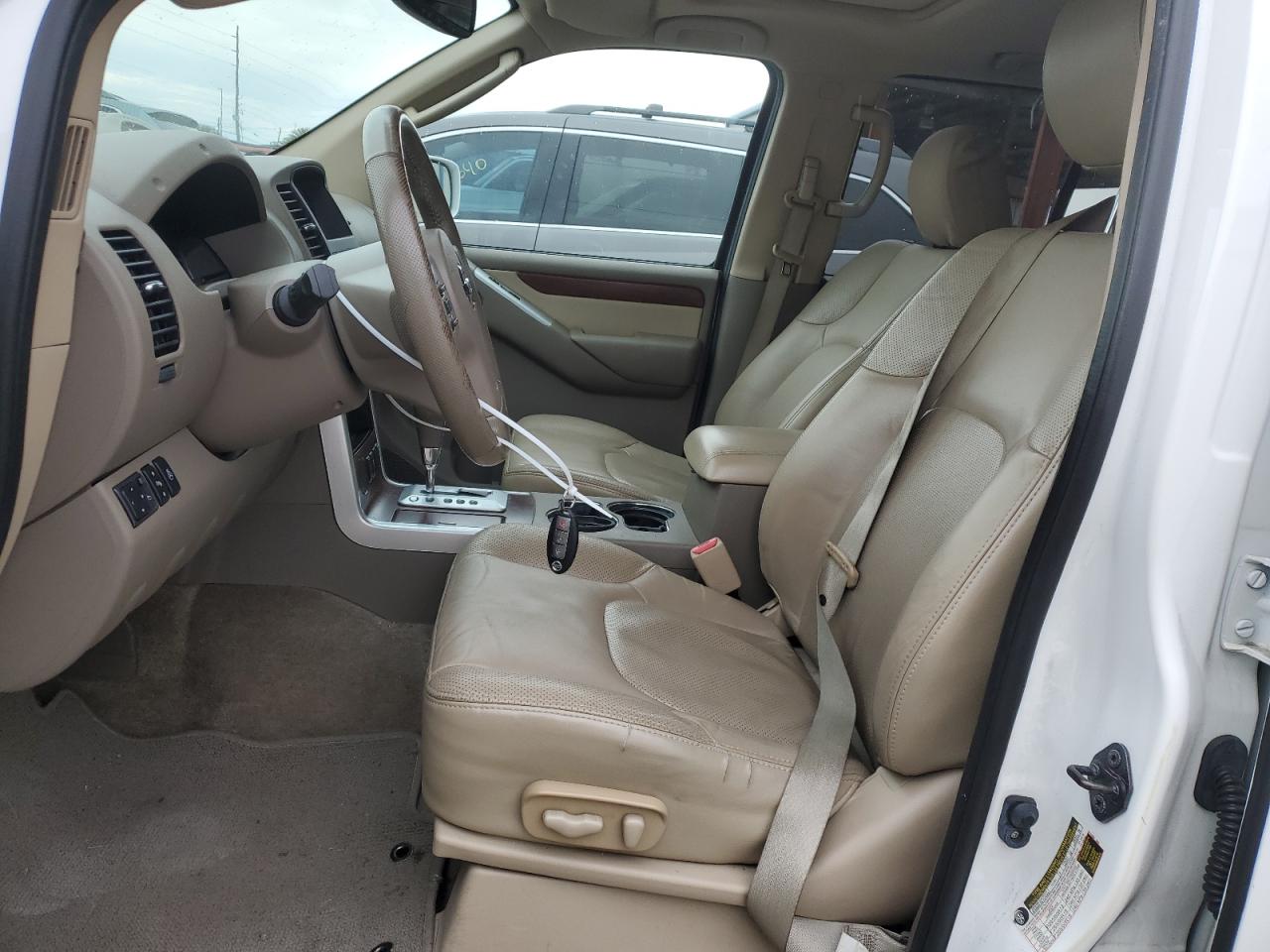 2012 Nissan Pathfinder - Image 7