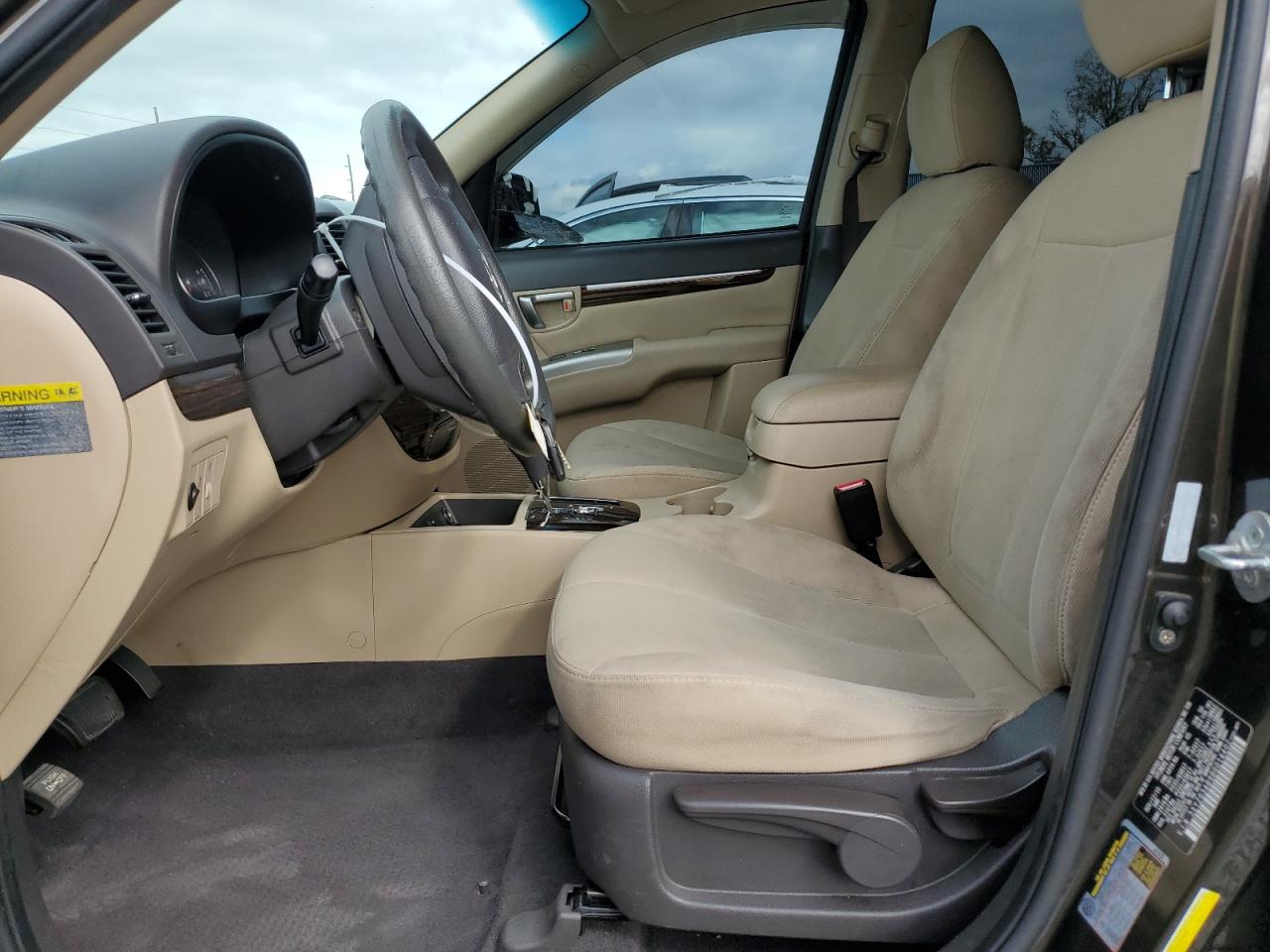 2011 Hyundai Santa Fe - Image 7