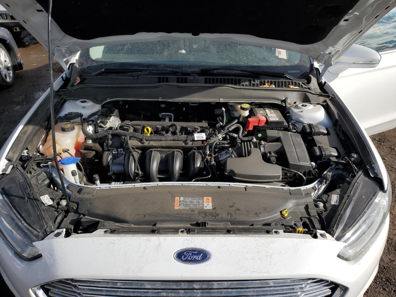 2016 Ford Fusion - Image 11