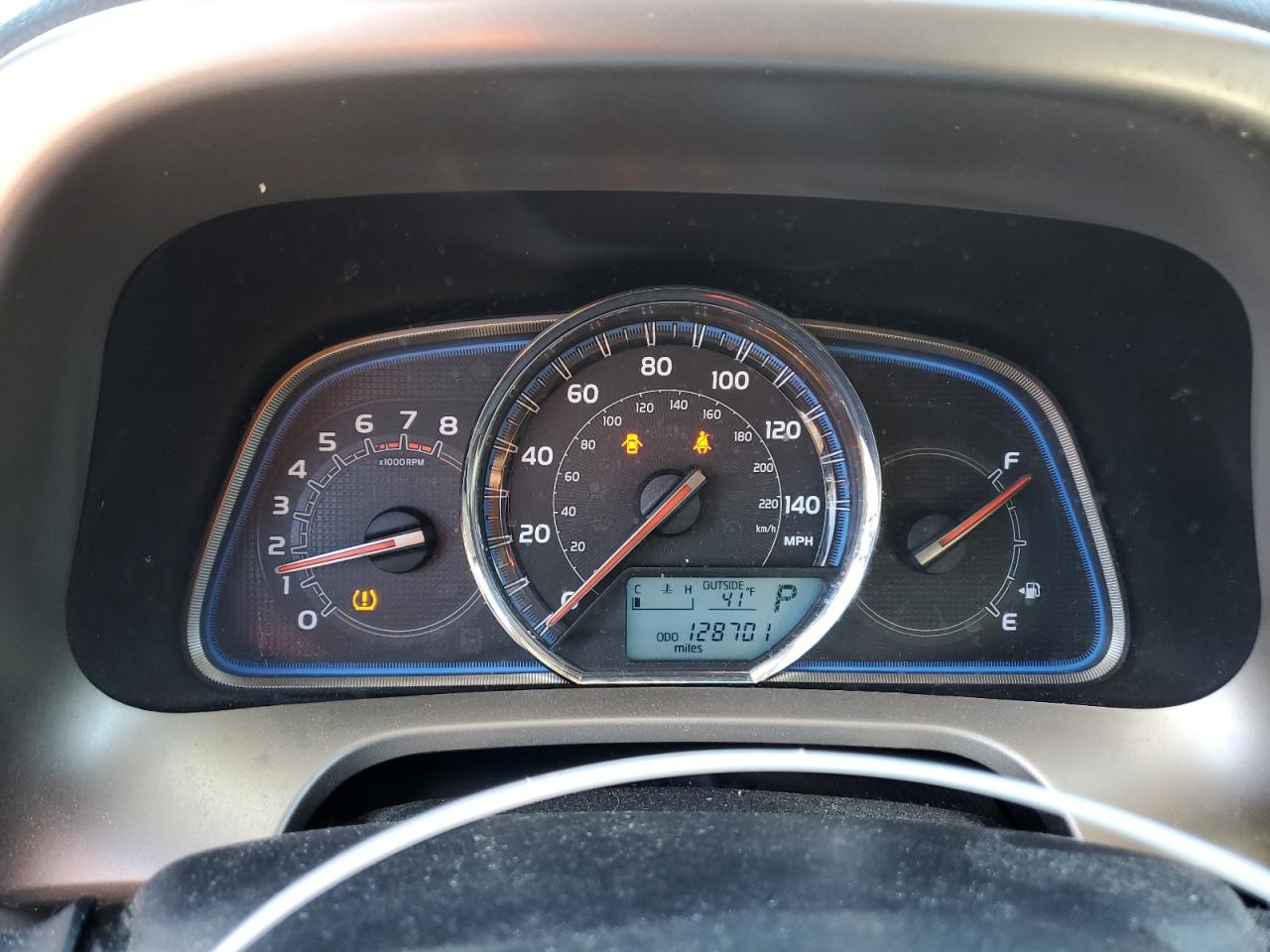 2015 Toyota RAV 4 - Image 9
