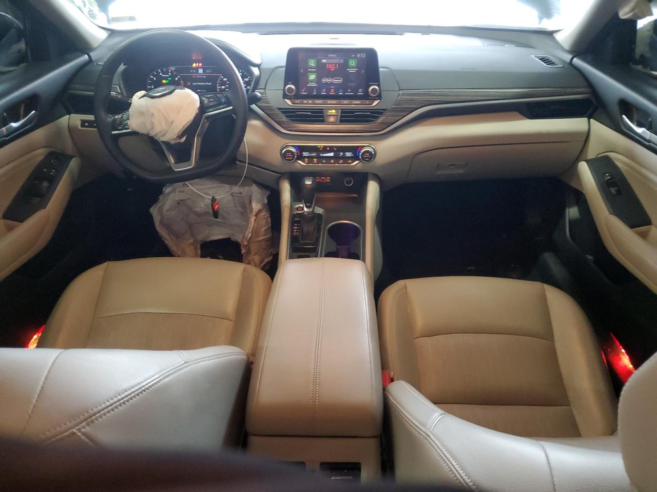 2019 Nissan Altima - Image 8