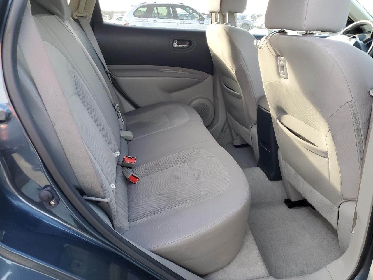 2012 Nissan Rogue - Image 12