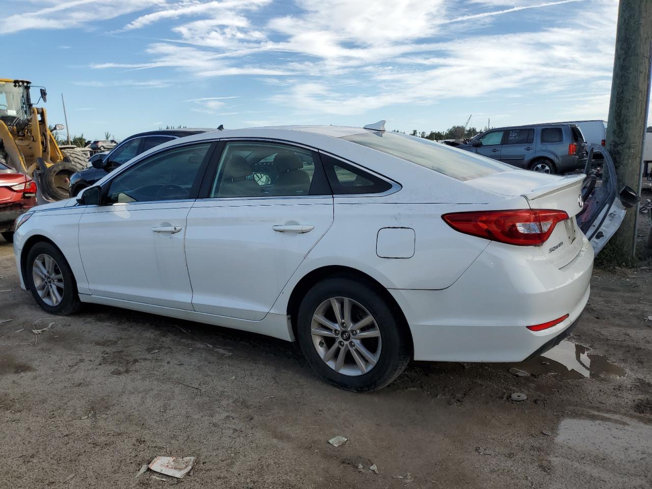 VIN 5NPE24AF6GH417078 2016 HYUNDAI SONATA no.2