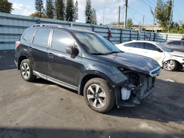  SUBARU FORESTER 2017 Черный