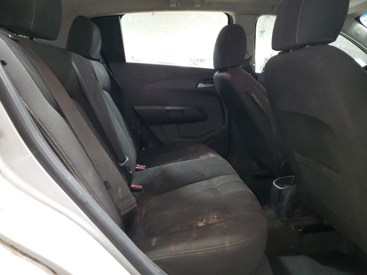 2012 Chevrolet Sonic - Image 10