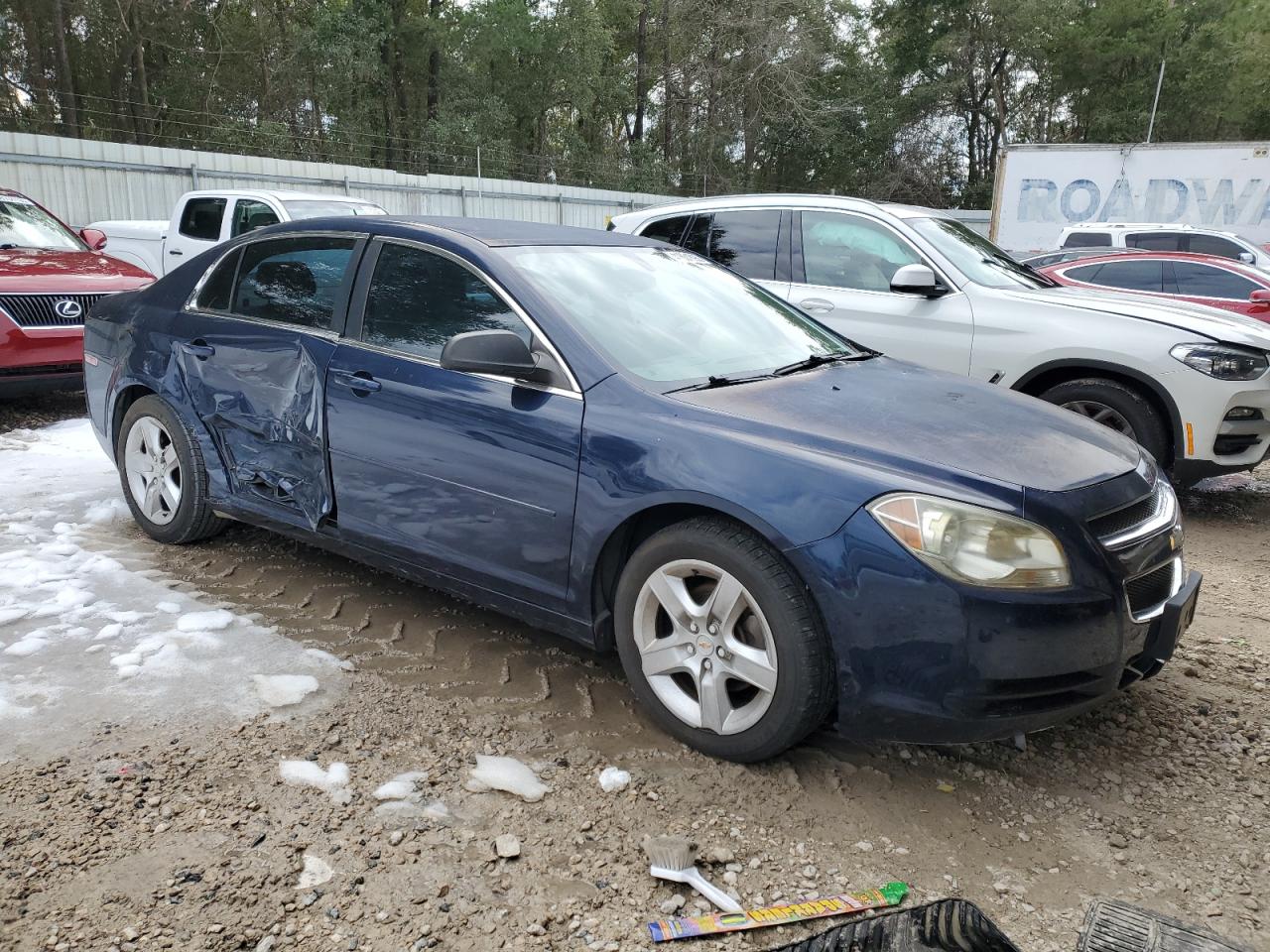 2010 Chevrolet Malibu - Image 4