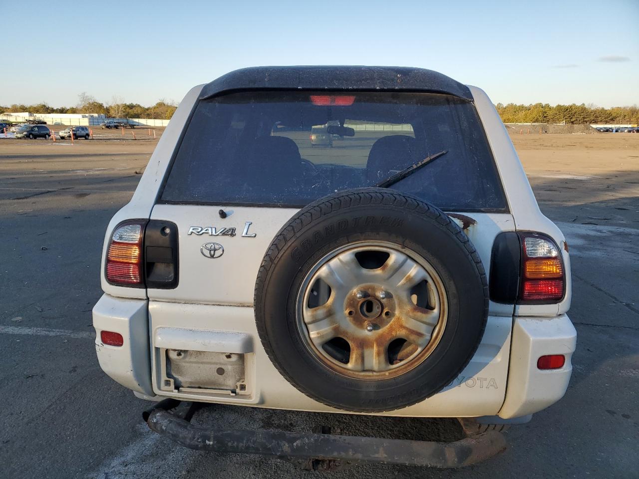 2000 Toyota RAV 4 - Image 6