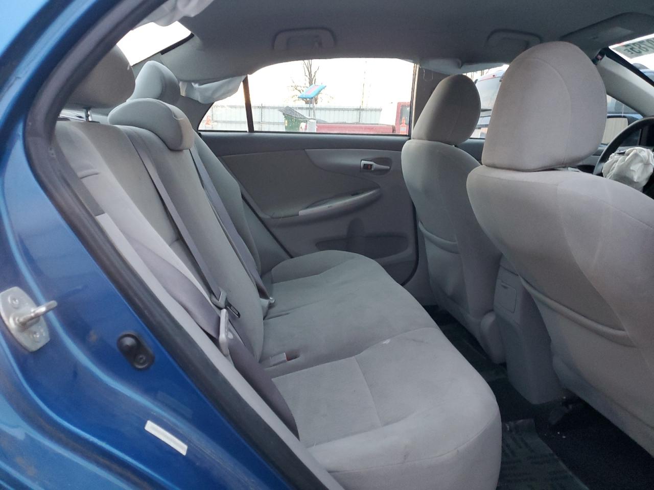 2010 Toyota Corolla - Image 10