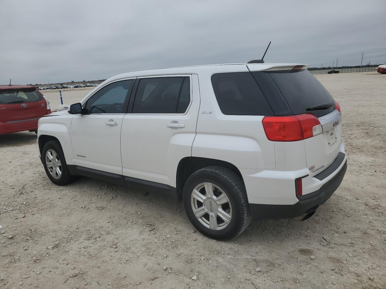 2016 GMC Terrain - Image 2