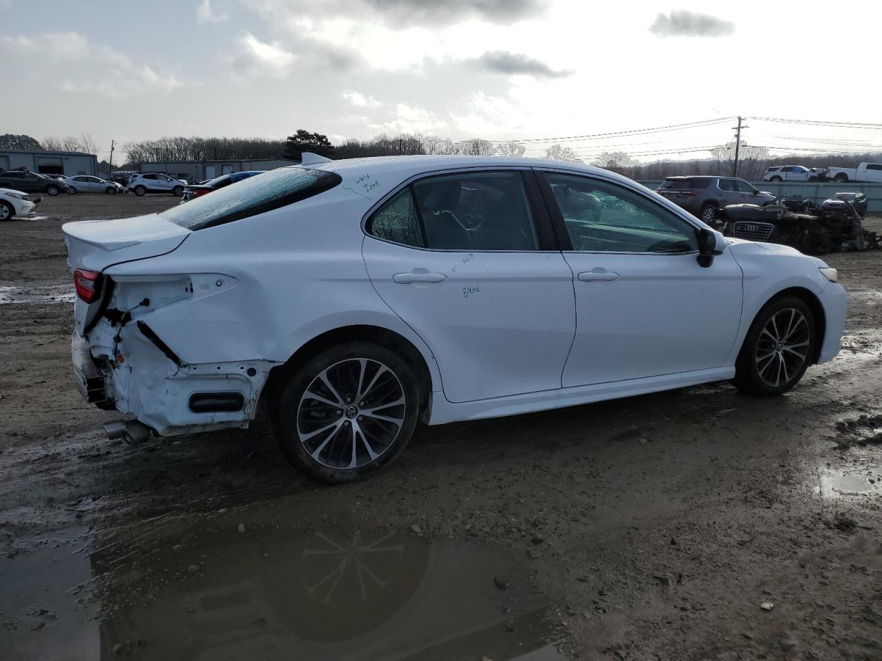 2020 Toyota Camry - Image 3