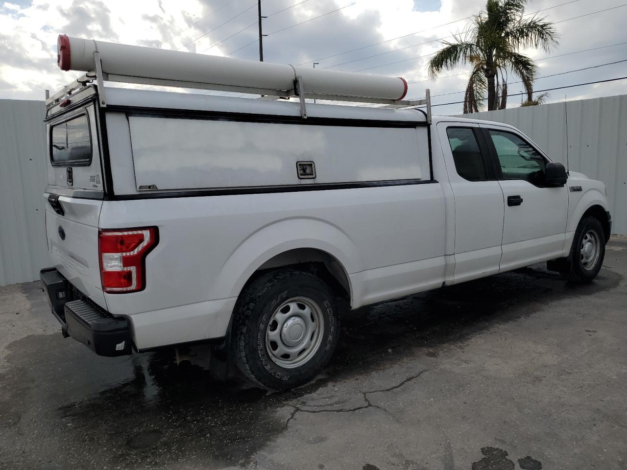 VIN 1FTEX1C50JKD94782 2018 FORD F-150 no.3