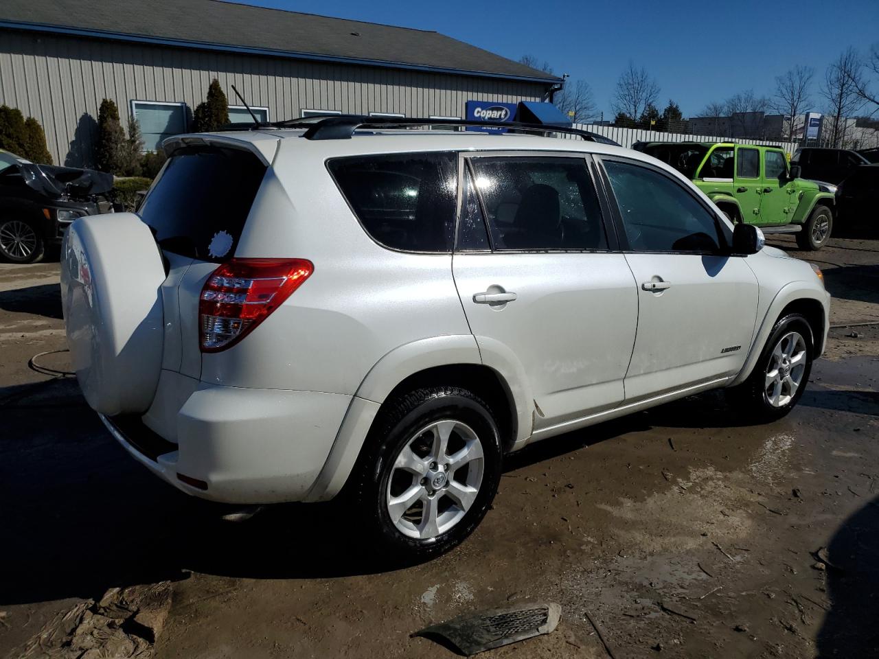 2010 Toyota RAV 4 - Image 3