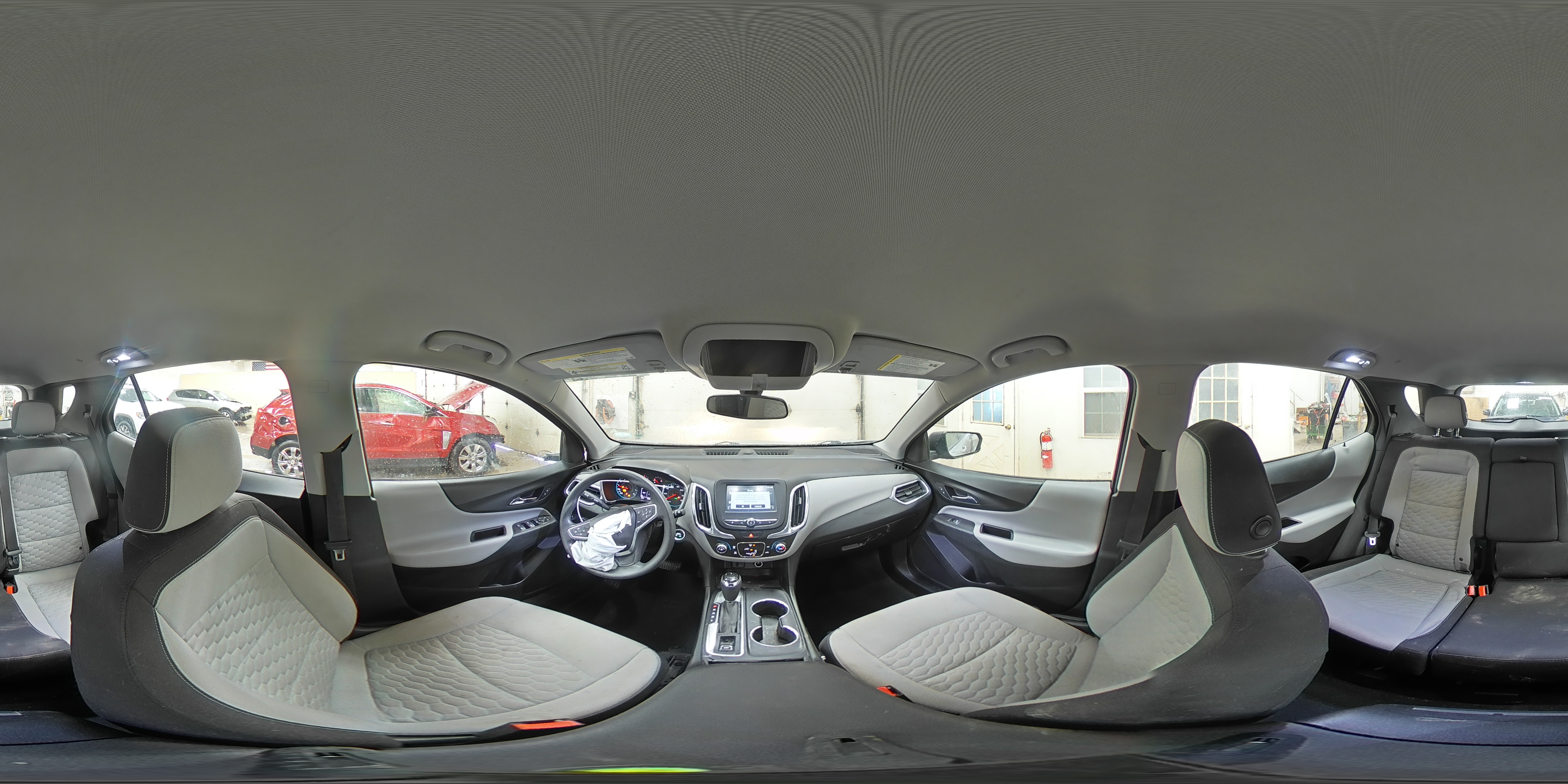 2018 Chevrolet Equinox - Image 15